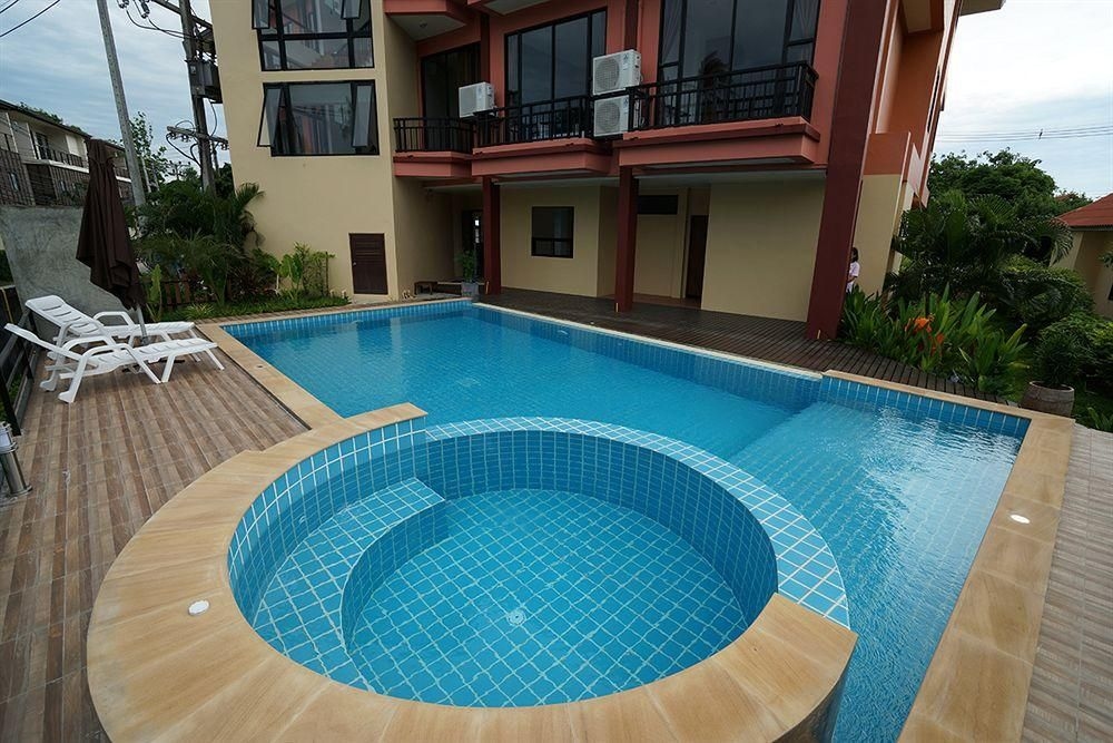 Raya Boutique Hotel0