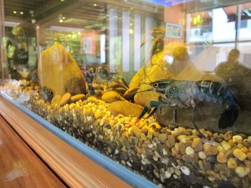 เบอร์เบิ้น สตรีท บูติค (Bourbon St. Boutique)2
