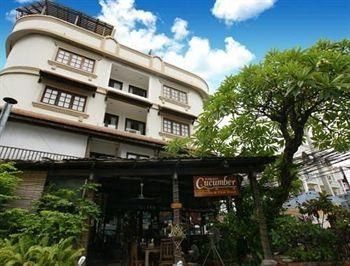 Cucumber Inn Suites0
