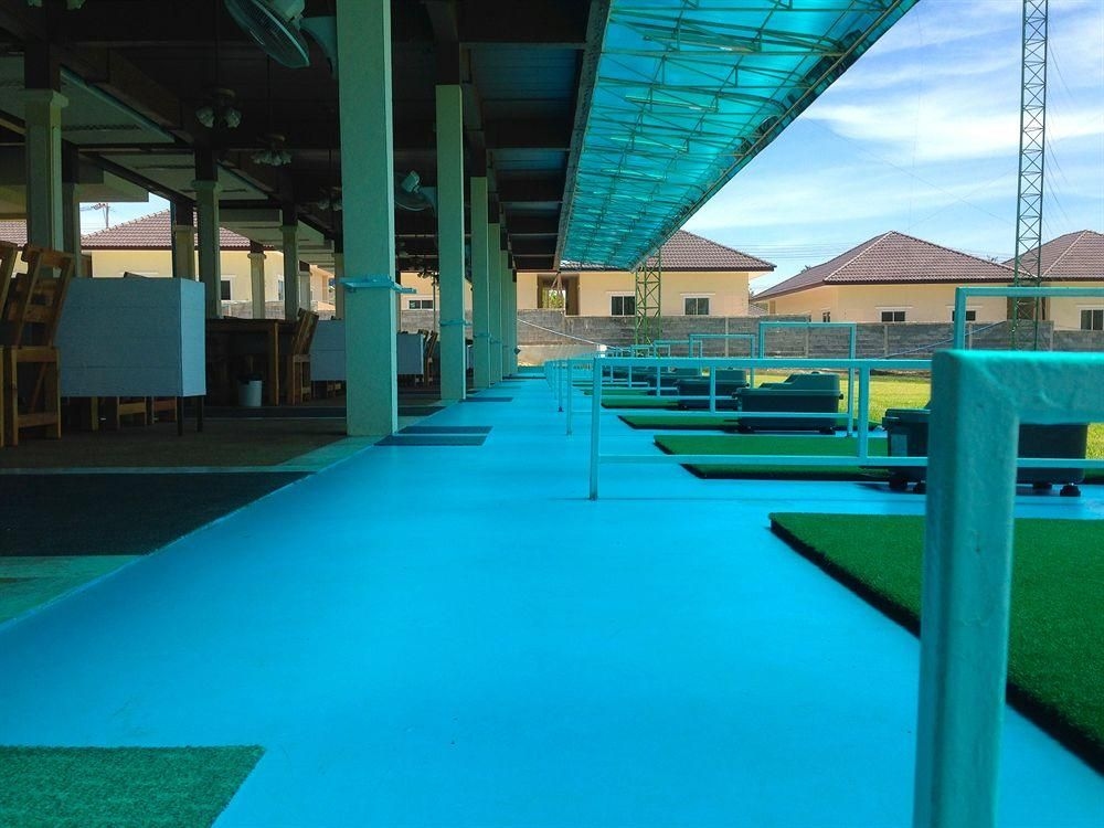 สุวรรณ ไดร์ฟวิ่ง แรงค์ แอนด์ รีสอร์ท (Suwan Driving Range and Resort)4