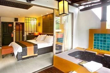 Room Club Hotel3
