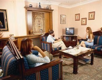 Saba Hotel1