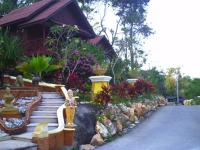 ออร์คิด สวีทส์ (Orchid Suites)0