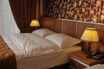 Best Town Hotel - Boutique Class1