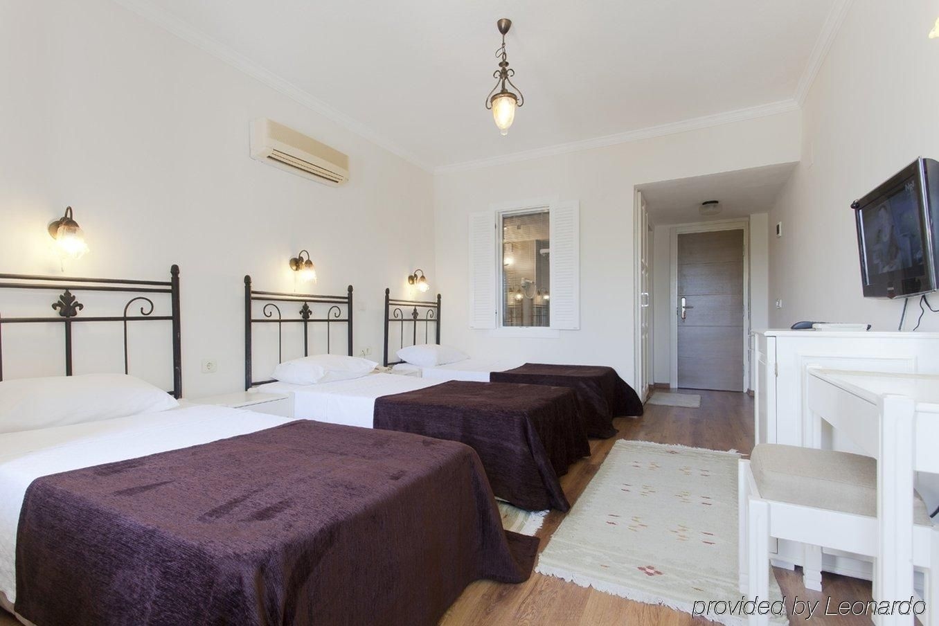 Gulet Hotel0