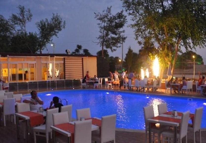 Aperion Beach Hotel3