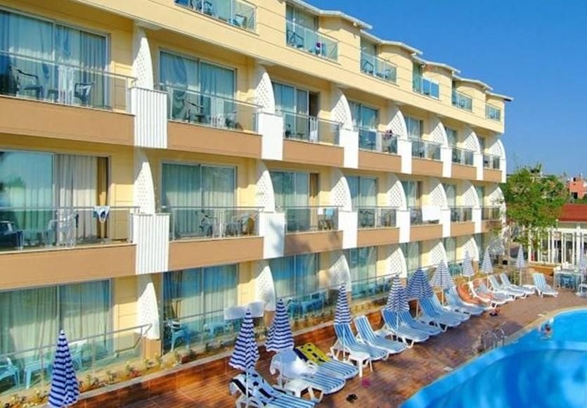 Aperion Beach Hotel0