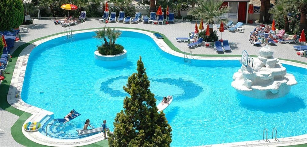 Tropicana Garden Hotel1