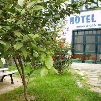 Mr Happy's-Liman Hotel4