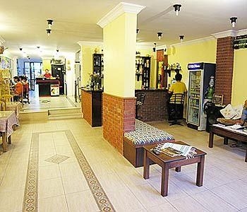 Mr Happy's-Liman Hotel1