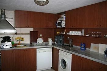Akropolis Guest House1