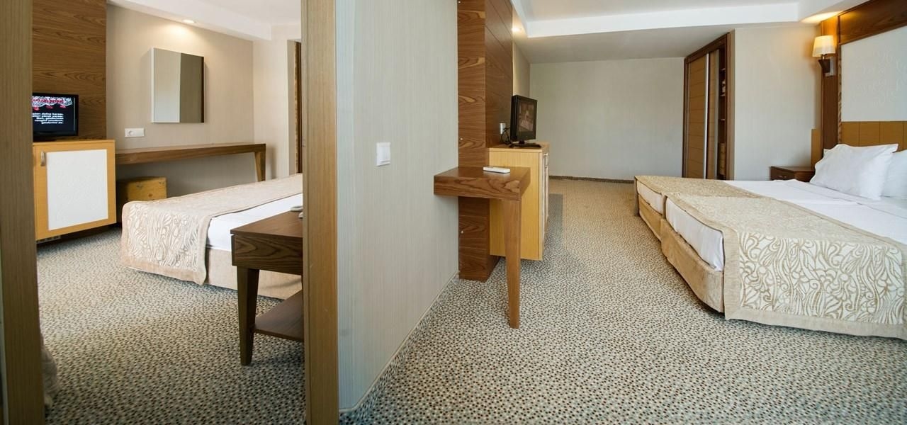 Mc Park Resort  Hotel2
