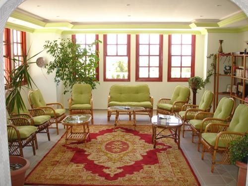 Celay Hotel1