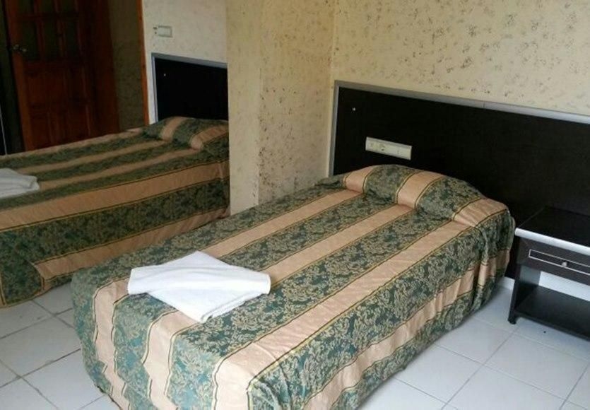 Red Stars Anex Hotel1