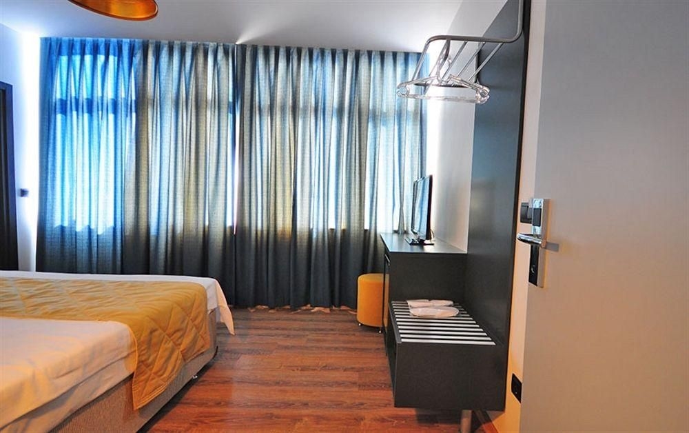 Retropera Hotel - Special Class0