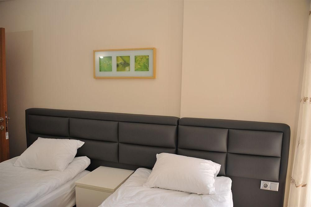 A Studio Apartment4