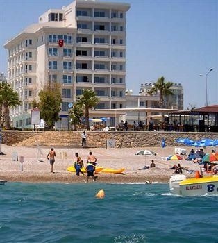 Kristal Beach Hotel2