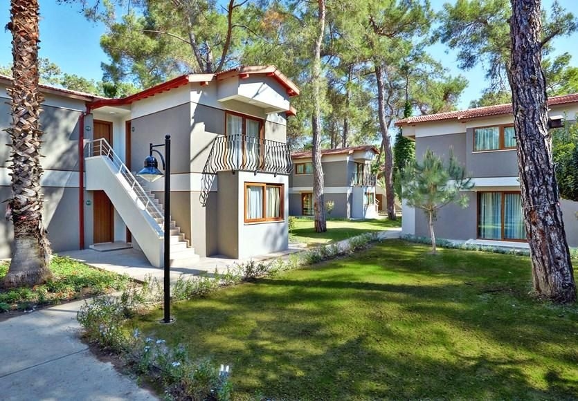 Kimeros Park Holiday Village0