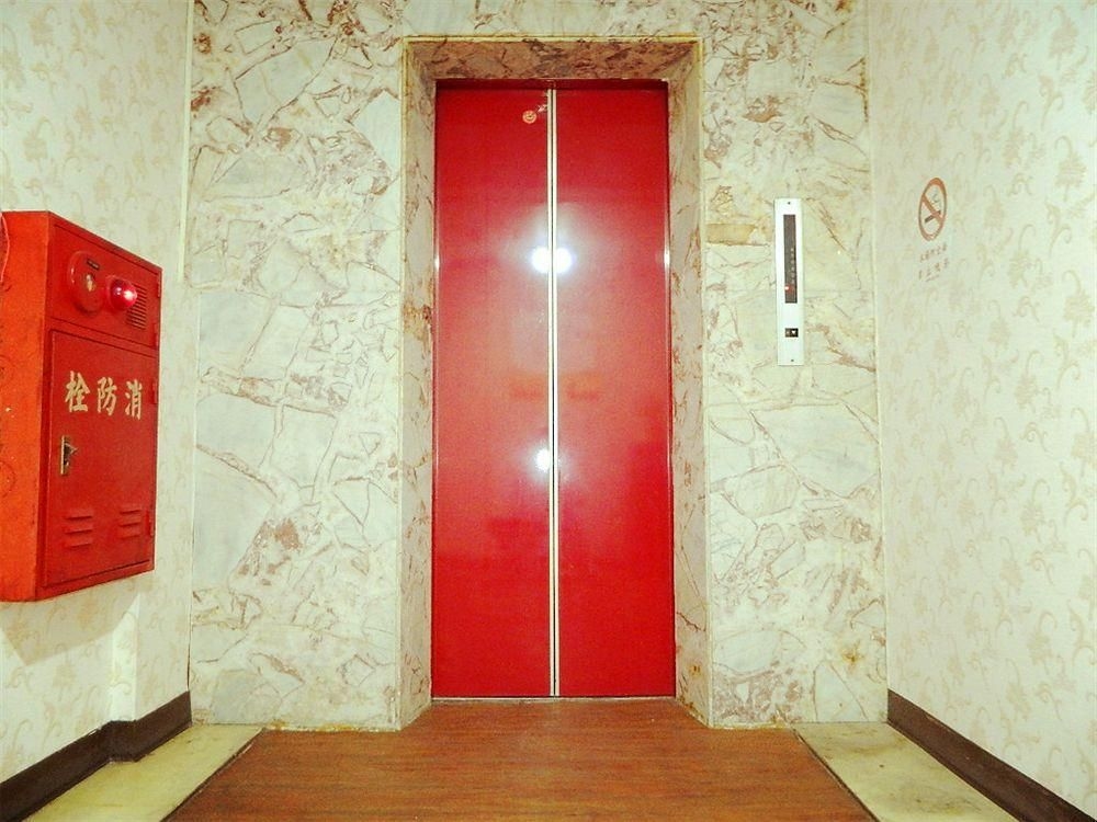 Aiwa Hotel Tainan1