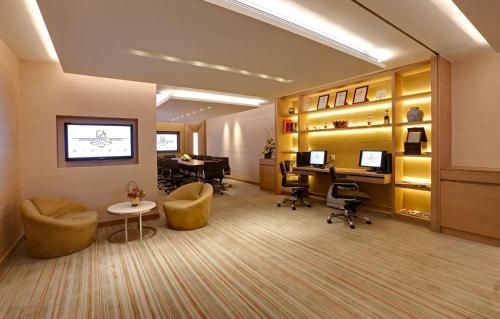 Prudential Hotel2