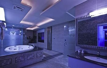 Polaris Motel2