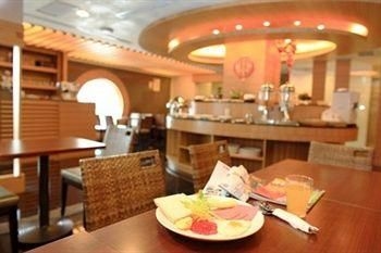 Huahou Hotel4