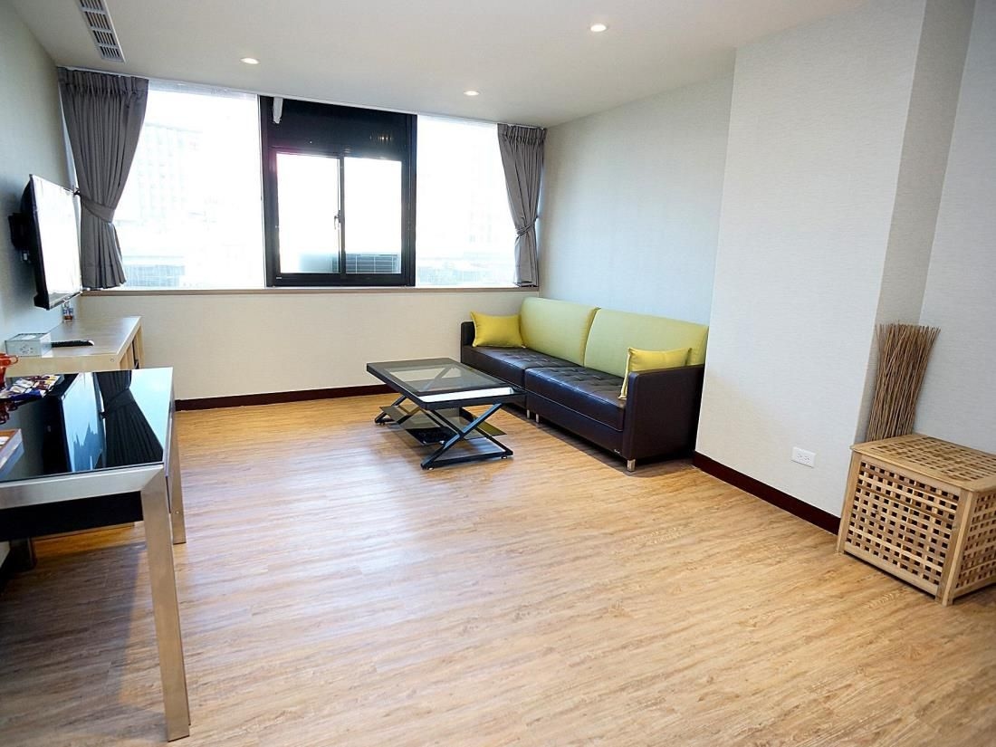 Urban Chic Inn4