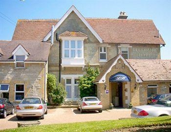 Luccombe Hall Country House Hotel1