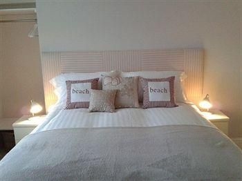 The Cove Guest House3