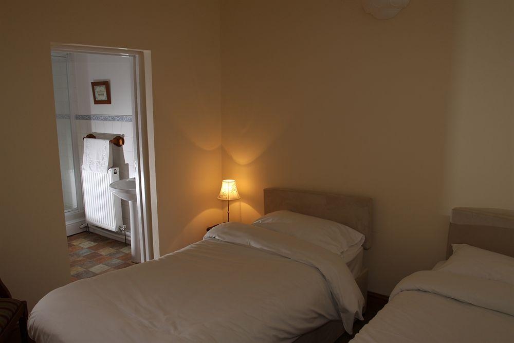 Llwyn Hall Country House2