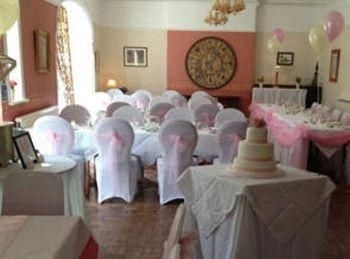 Claireville Hotel4