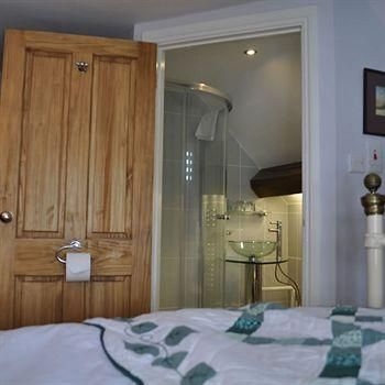 Old Ivy House Bed & Breakfast2