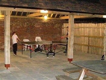 Palace Farm Hostel & Campsite1