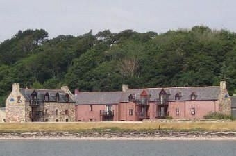 Dolphin Bay Suites1