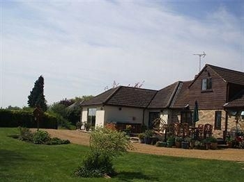 Shirelodge B&B3