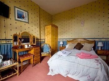 Meadow Hill Guest House3