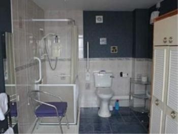 Meadow Hill Guest House2