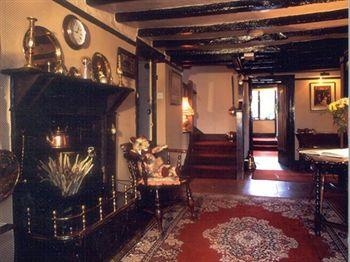 Holdfast Cottage Hotel2