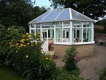 Elm Crest Guest House4