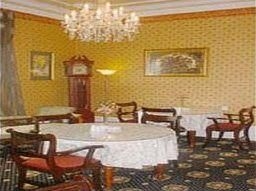 Elm Crest Guest House3