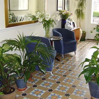 Sheridan Guest House3