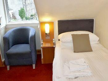 Sheridan Guest House4
