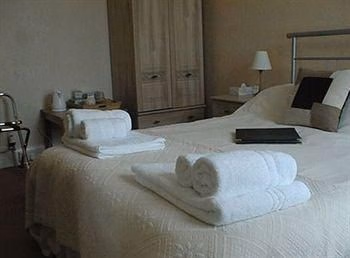 Burnside Guest House2