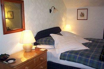 Roseneath Guest House4