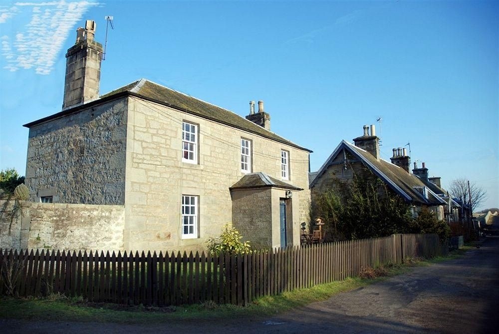 Parkhead House0