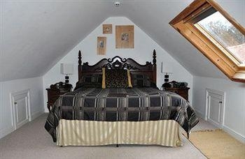 Sychnant Pass Country House2