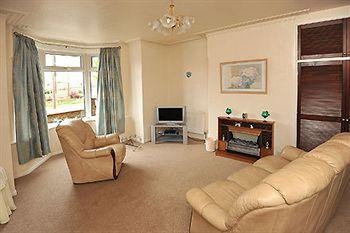 Belle-Vue Apartments1