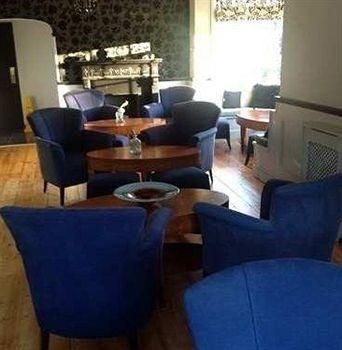 The Coach & Horses Inn2