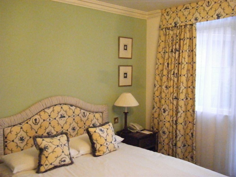 Upper Reaches Hotel1