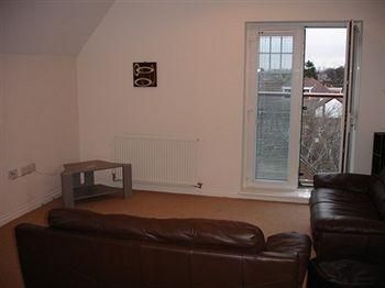 23 Underwood Court2